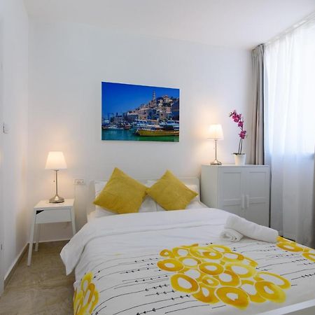 Studio & Apartments On The Beach By Aspentlv Tel Aviv Eksteriør billede