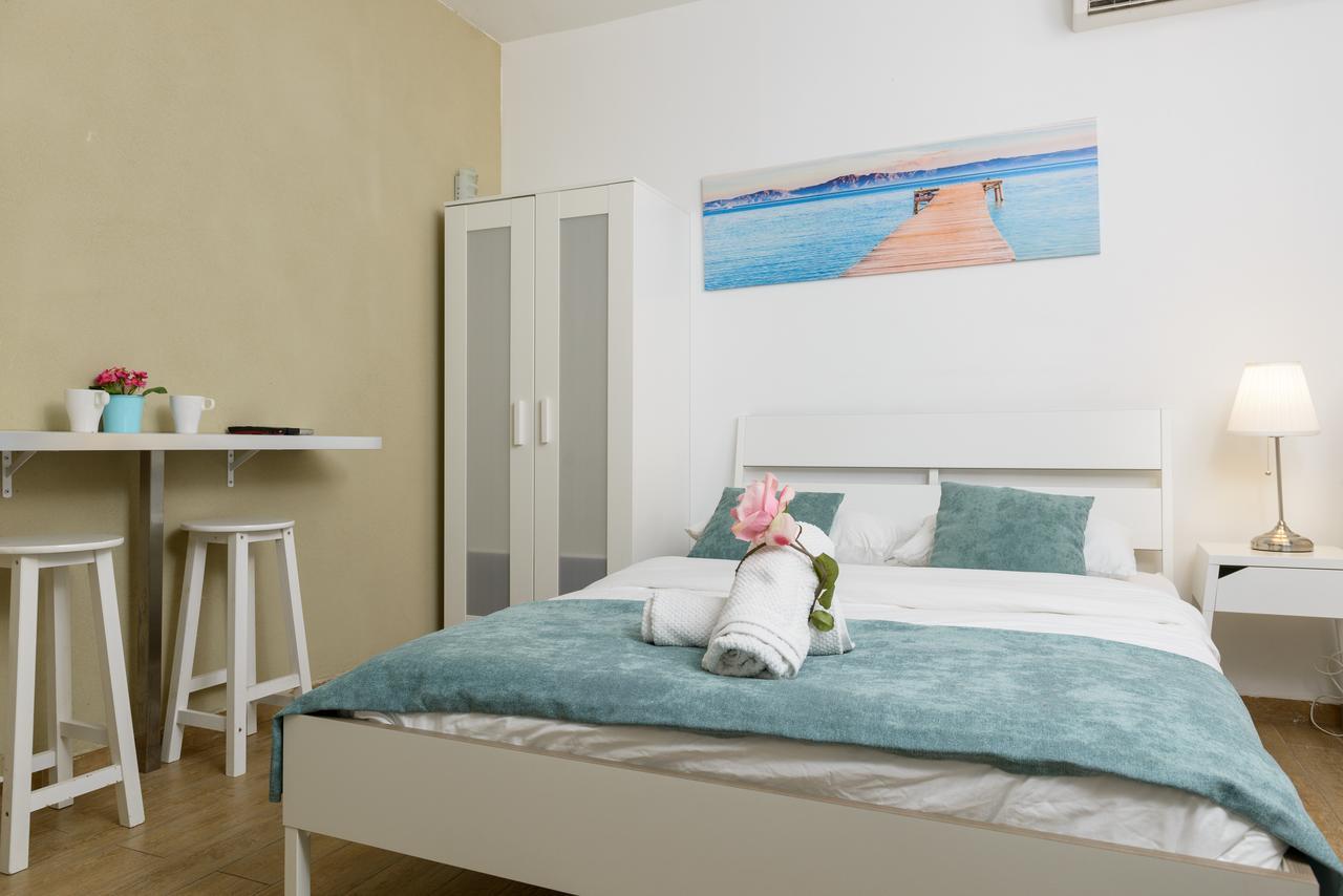 Studio & Apartments On The Beach By Aspentlv Tel Aviv Eksteriør billede