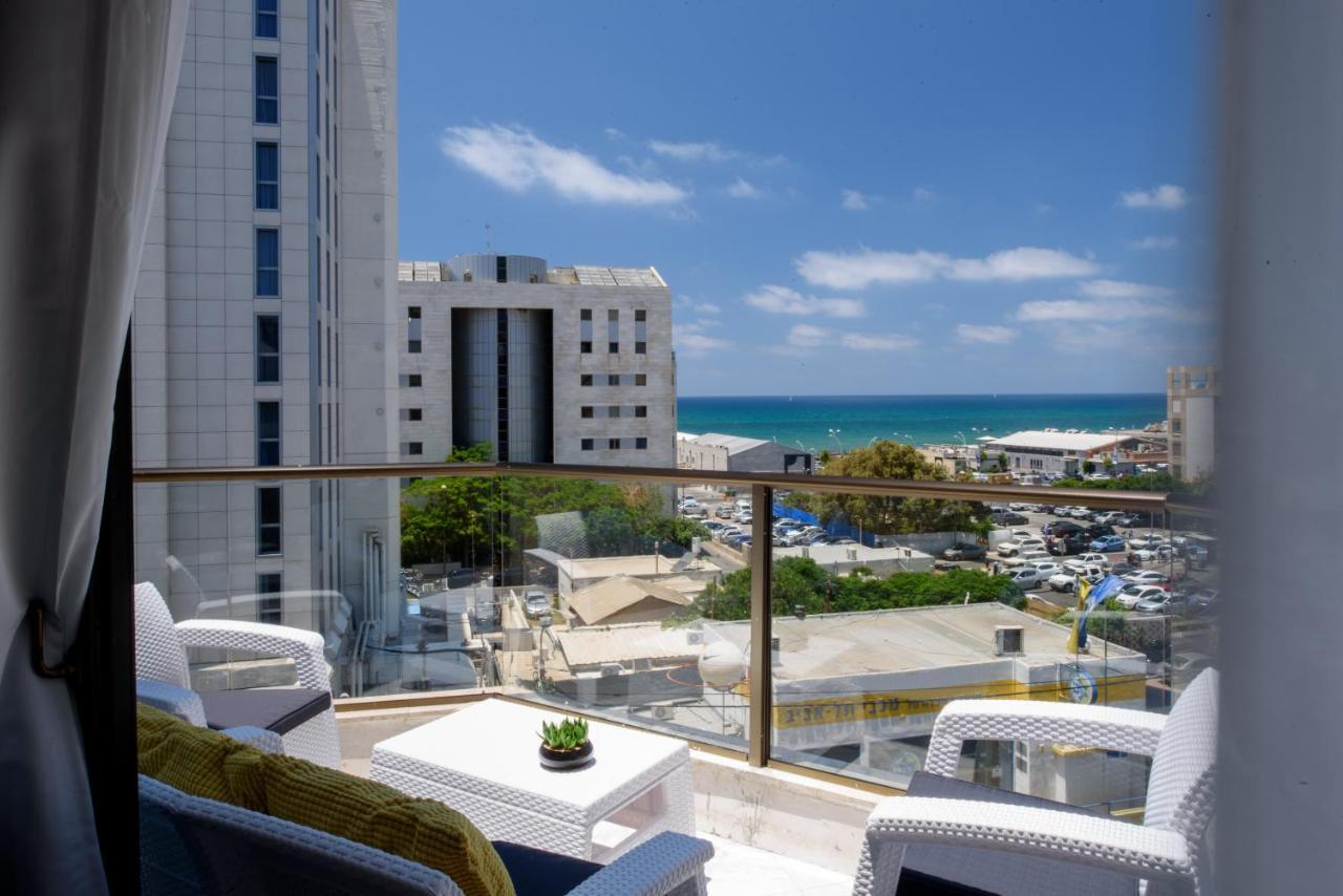 Studio & Apartments On The Beach By Aspentlv Tel Aviv Eksteriør billede