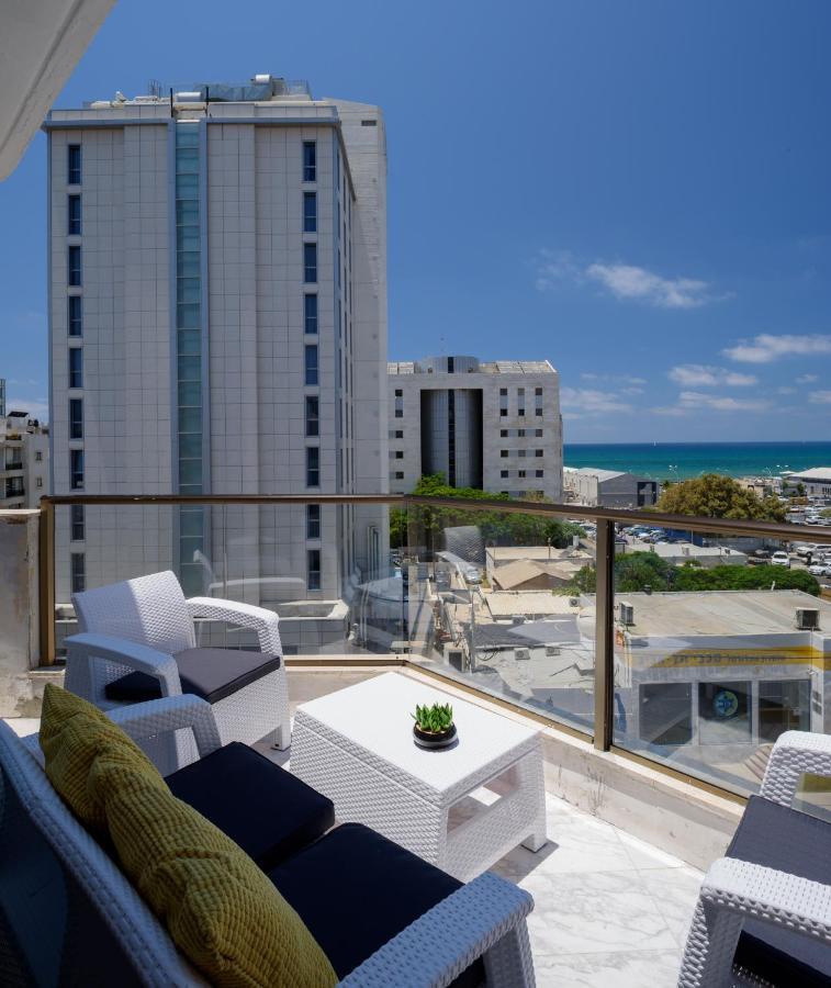Studio & Apartments On The Beach By Aspentlv Tel Aviv Eksteriør billede